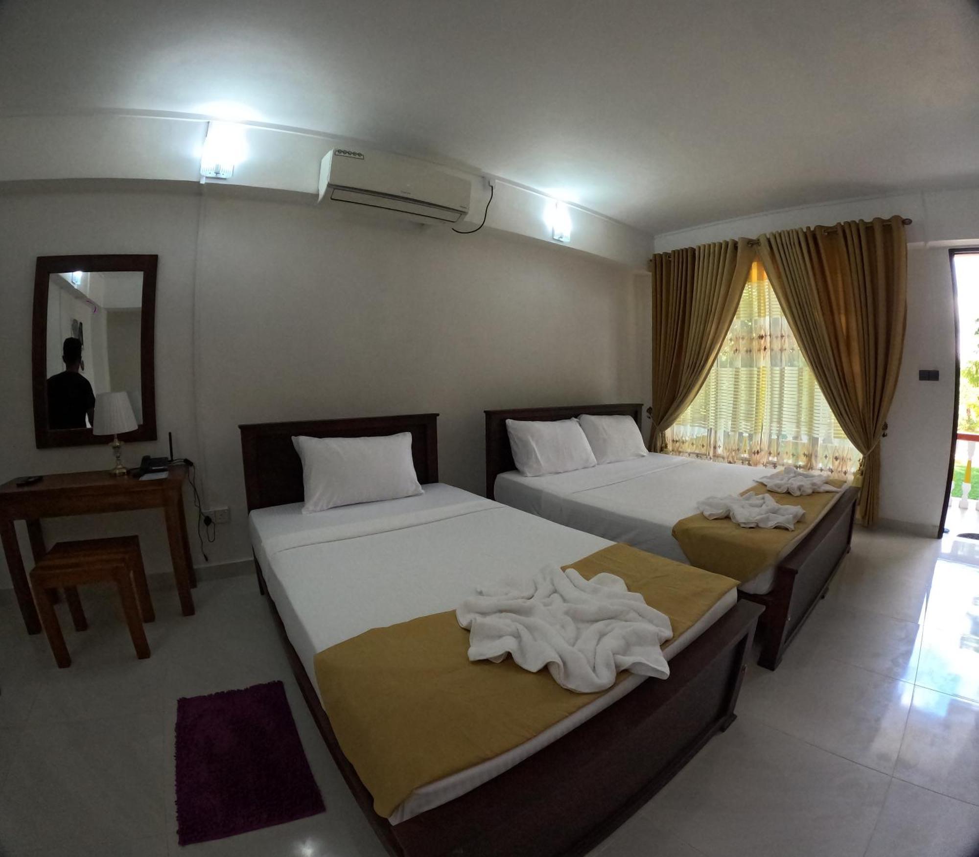 Spice Village Hotel & Restaurant Habarana Exterior photo