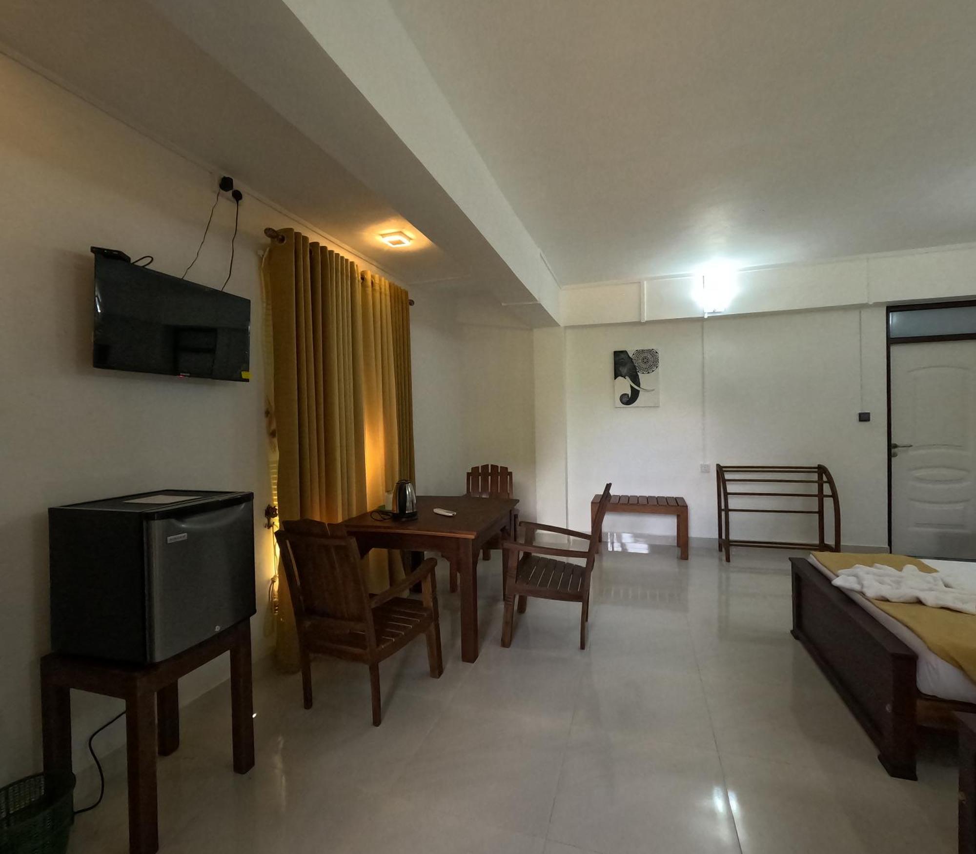 Spice Village Hotel & Restaurant Habarana Exterior photo