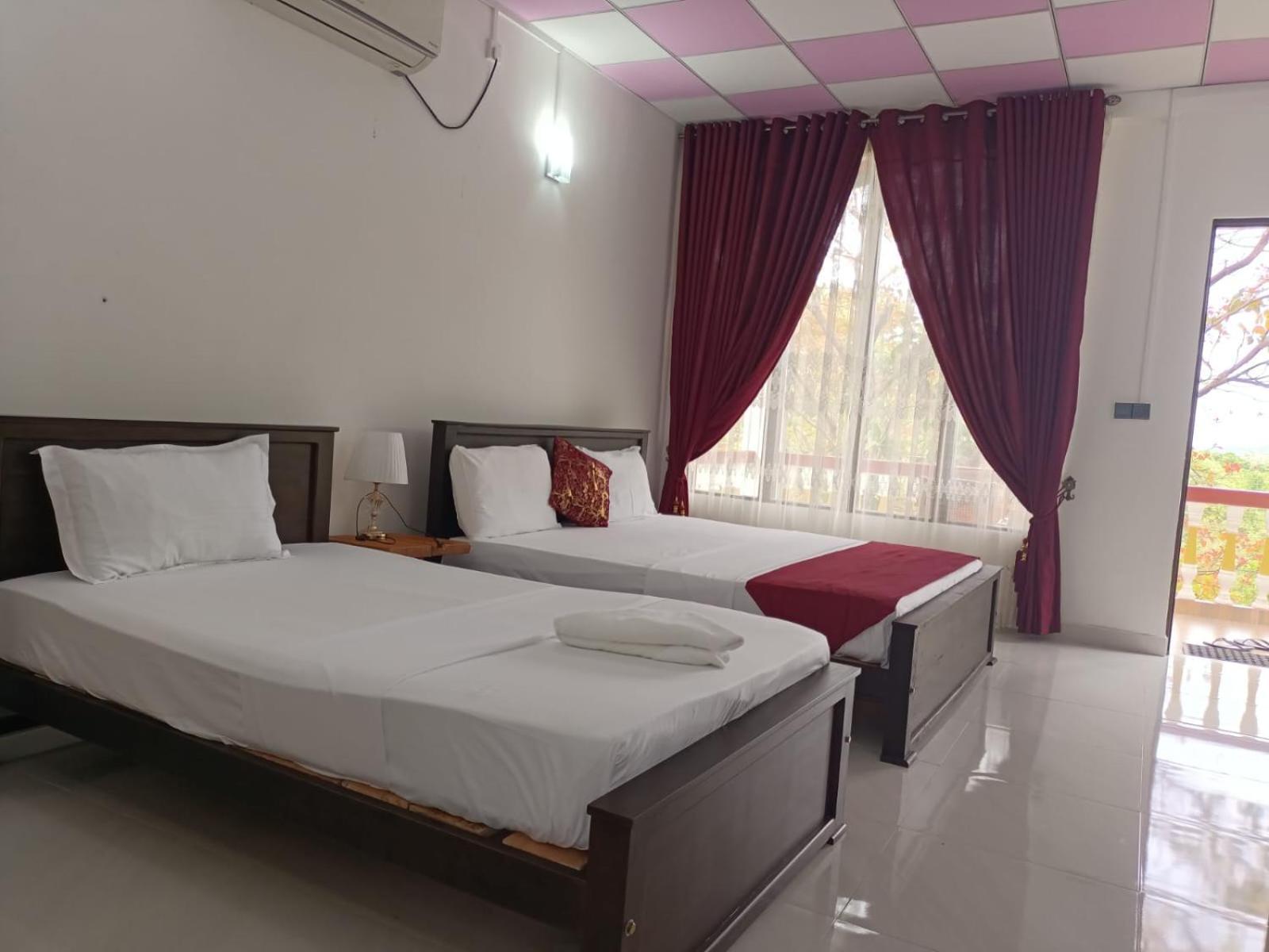 Spice Village Hotel & Restaurant Habarana Exterior photo